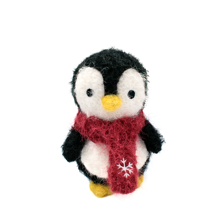 Great&Small Cosy Winter Wishes Penguin